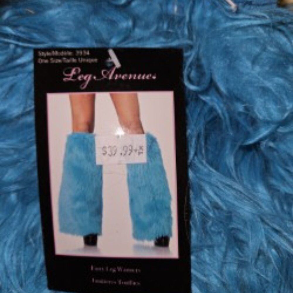 NEW LAST ONLY BLUE FAUX FUR FUZZY LEY WARMERS EDC COSPLAY COMIC CON - Picture 3 of 4